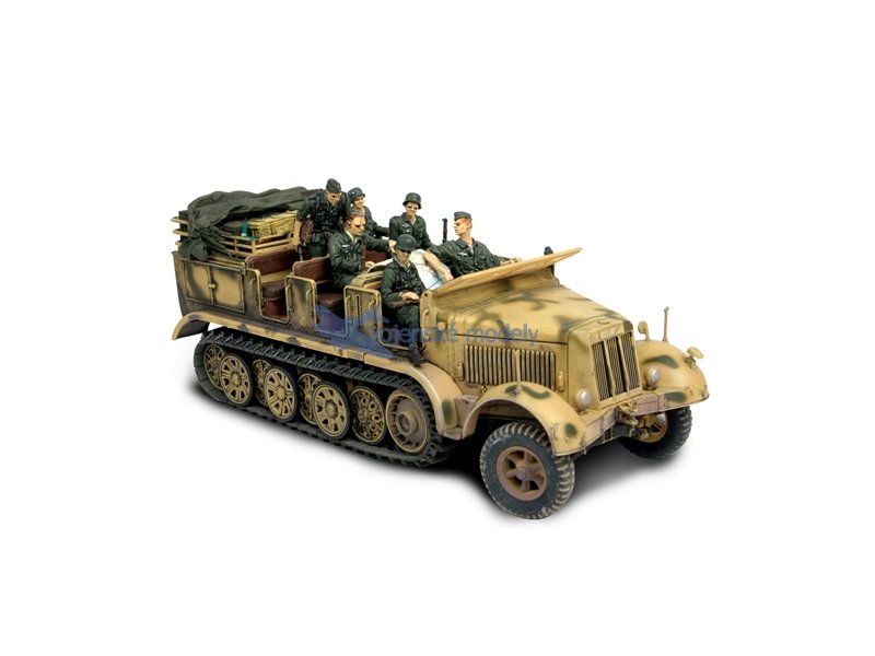 foto Forces of Valor - Sd. Kfz. 7 Half-track - polop�sov� transport�r, 1/32